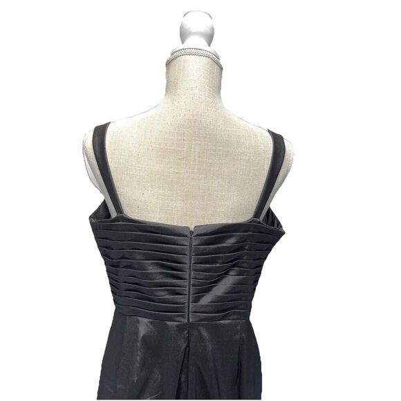 Adrianna Papell Women Sheath Cocktail Dress 12P Gray Ruched Bodice Lace Trim - Picture 4 of 15